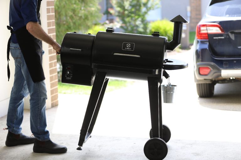Z Grills 450A Pellet Smoker - Portability