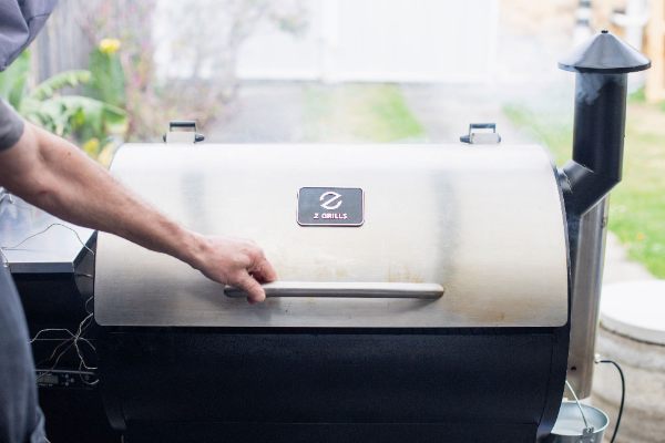 Z-Grills-700E-Stainless-Steel