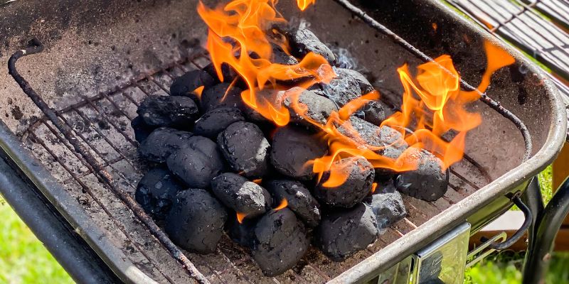 Ash Production: Lump Charcoal vs. Briquettes
